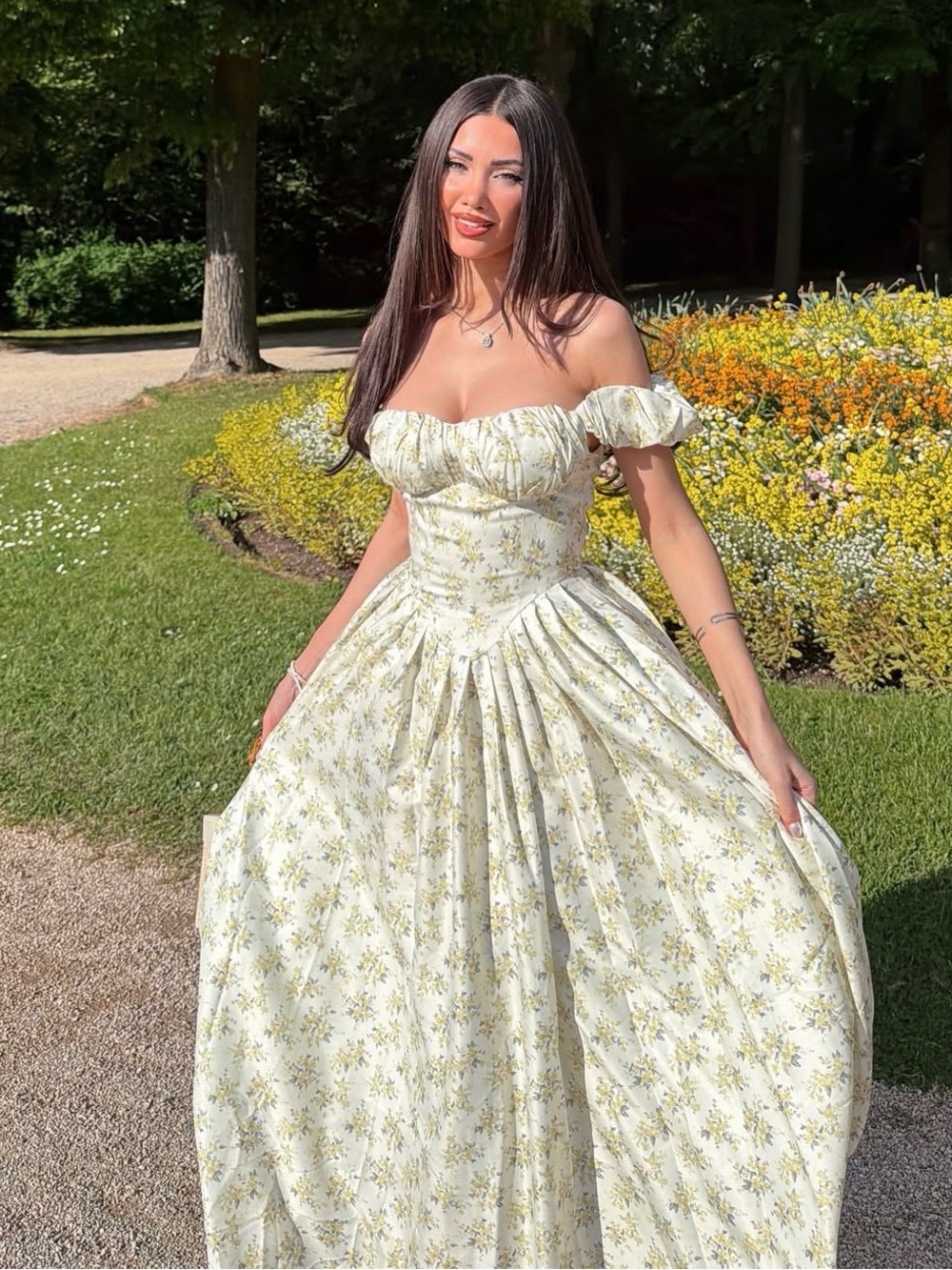 NWT Fashion Nova Samantha Floral Maxi Dress size Medium #1323